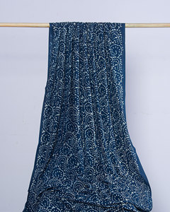 Tela de algodón orgánico bloque de mano Indigo Floral impreso Material suave para coser vestidos al aire libre prendas manualidades decorativas para el hogar - Product Image 1