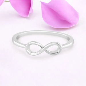 Anillo de Plata de Ley 925 con Nudo Infinito de Amistad, Joyería Minimalista para Mujer, Regalo de San Valentín para Damas de Honor - Product Image 1