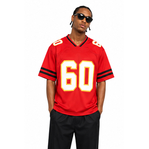 Camiseta de Fútbol Americano Roja para Niños, Cuello en V, Manga Corta, Número 60 Sublimado, Transpirable, Corte Regular, Estilo de Equipo - Product Image 4