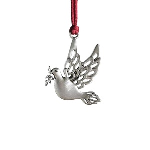 Calcetín de Metal Chapado en Plata Colgante Adorno Decorativo de Navidad PARA LA Decoración Festiva del Árbol de Vacaciones y Decoración del Hogar Pieza de Regalo - Product Image 1
