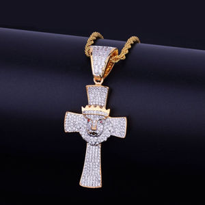 Pendentif croix plaqué or avec visage de lion en strass, bijoux hip-hop pour hommes, thème chrétien, cadeau - Product Image 1