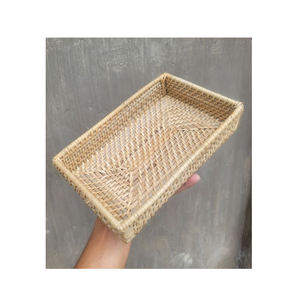 Bandeja de Servir de Ratán Premium Hecha a Mano con Asa de Madera Sólida, Mimbre Natural Ecológico para el Hogar, Comedor, Té, Café y Espresso - Product Image 2