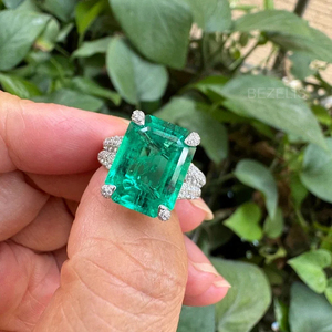 Gorgeous 05ctw Grand Emerald Cut <b>Statement</b> <b>Ring</b> Featuring Sustainable Lab Grown Diamonds Set In Two Tone Platinum and Gold With - Product Image 3