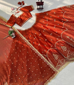 Lehenga Choli Tradicional de Seda de Diseñador al por Mayor, 3.8 Metros, Estilo Flare, Nuevo, Listo para Usar, Ropa de Fiesta India y Pakistaní para Mujer, Invierno - Product Image 1