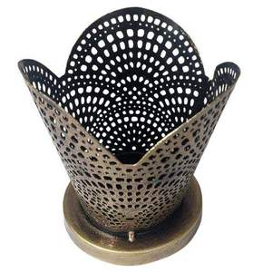 Premium Quality Eco-Friendly Elegant Metal Crown <b>Tealight</b> Candle Holder for Home Decor Festival Lighting for Export Sale - Product Image 5