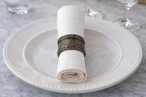 Ensemble de 6 anneaux de serviette anciens, style or et argent, en acier inoxydable, décoration de table - Product Image 5