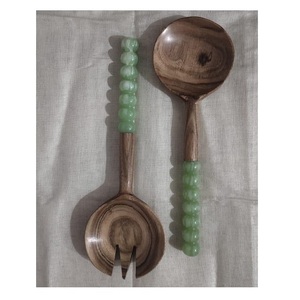 Ensemble de cuillères et fourchettes à salade en bois très demandé, avec manche en résine, ustensiles artisanaux en bois bio pour la maison et l'hôtellerie - Product Image 6