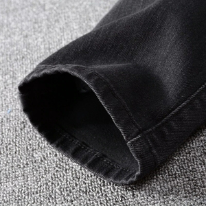Jean droit pour homme de créateur, coupe skinny en denim noir délavé avec poches zippées élégantes, style streetwear ajusté - Product Image 4