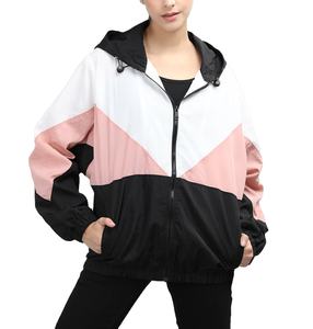 Chaqueta Cortavientos Ligera al por Mayor 2026, 100% Poliéster, para Mujer, con Logotipo Personalizado, Impermeable, para Invierno, Talla Grande, Relleno de Algodón - Product Image 1