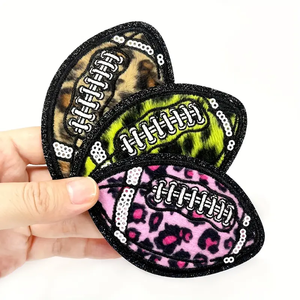 Patchs brodés personnalisés, patch brodé cœur fleur, badge brodé écologique, tailles personnalisées, fabriqué au Pakistan, à coudre. - Product Image 3