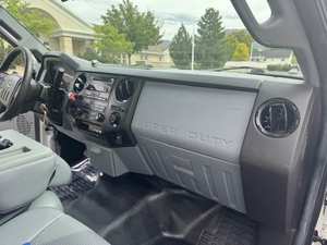 Tracteur routier diesel poids lourd 6x4 avec cabine couchette pour le transport de marchandises longue distance et sur autoroute - Product Image 4