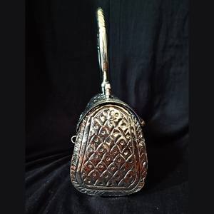 Sac à main de luxe vintage en métal God Grace Craft pour femme, gravé argenté, fait main, personnalisable, pour soirée, mariage, fête, cadeau - Product Image 5