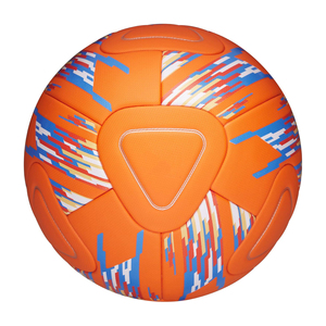 Ballon de football personnalisé haute performance, couleur personnalisée, taille pakistanaise, matériau TPU, produit officiel des fabricants, cadeau sportif haut de gamme. - Product Image 4