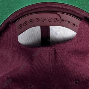 SIBRIN Custom Logo Unisex 6-Panel Baseball Cap Maroon Yellow Color Cotton Twill Fabric Premium Baseball <b>Hat</b> <b>Flat</b> Brim Snapback - Product Image 6