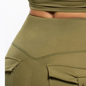 Women's Print Cargo Pocket Design Knee-Length Sports Leggings Running Tights High Waist Four-Way Stretch Fitness <b>Yoga</b> <b>Pants</b> - Product Image 6