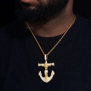 Pendentif Crucifix Ancre en Moissanite Sertie à la Main, Argent 925, Moissanite Baguette VVS, Pendentif Croix Hip Hop, Bijoux Streetwear Iced Out - Product Image 3