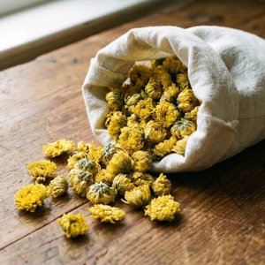Cabezas de crisantemos naturales a buen precio, capullos de crisantemo secos para preparar té saludable - Product Image 2