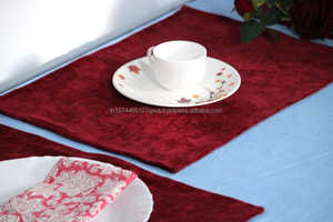 ชุดที่รองจานกำมะหยี่ทรงสี่เหลี่ยมผืนผ้า4-6ชิ้นแผ่นรองจานสำหรับงานแต่งงานผ้านุ่มล้างทำความสะอาดได้แบบคลาสสิกหรูหรานำกลับมาใช้ใหม่ได้ - Product Image 6