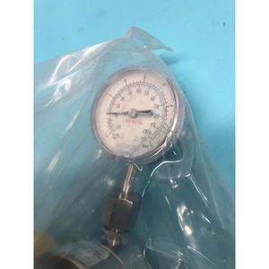 Régulateur de pression APTech AP1810S 3PW FV8 FV8 – Équipement et pièces semi-conductrices de renommée mondiale - Product Image 3