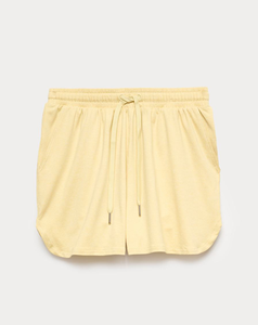Shorts tricotés jaunes haute performance pour femme avec cordon de serrage, taille élastique, coupe ample, style décontracté, couleur unie, taille mi-haute - Product Image 1