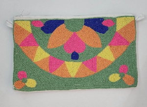 Bolso de mano FAIZA CRAFT rosa con cuentas de fresa, cartera rectangular bordada, cadena plateada desmontable, hecho a mano con bordado artesanal - Product Image 5