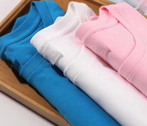 Camisetas de Manga Corta para Hombre, 180G, Algodón, Color Sólido, con Logotipo Personalizado Bordado, Precio de Fábrica CN Bangladesh, OEM - Product Image 3