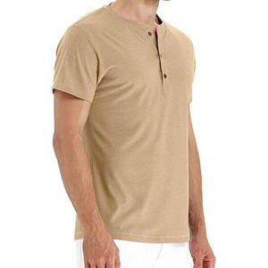 Camisetas Henley Personalizadas de Manga Corta, Algodón Casual, Corte Regular Básico para Hombre, Camiseta Lisa con Logotipo de Marca Personalizado - Product Image 1