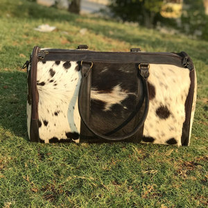 Bolsa de Viaje de Cuero Vintage con Pelo de Vaca, Bolsa de Lona de Piel de Vacuno para Fin de Semana, Equipaje de Mano Elegante y Resistente LHTB-0034 - Product Image 4