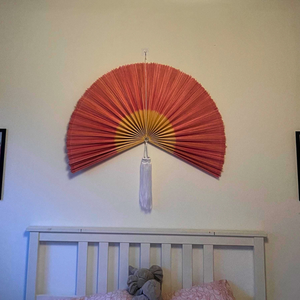 Decoración de pared con abanico de bambú rosa, estilo boho natural, forma circular, diseño Japandi para la sala de estar, decoración del hogar. - Product Image 6