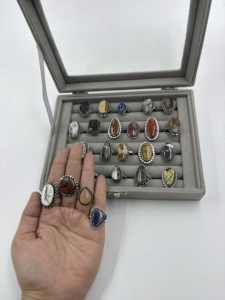 Lot de bagues assorties en gros, bagues en laiton avec pierres précieuses naturelles, designs variés, bijoux fins faits à la main, plaqués argent, fabricant - Product Image 6