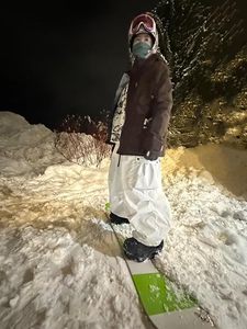 Unisex <b>White</b> Waterproof <b>Cargo</b> Ski Pants With Button Closure And Elastic Waistband - Product Image 3