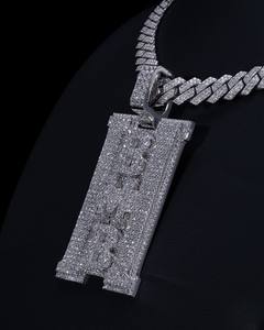 Colgante Personalizado S925 con Incrustaciones de Moissanita Brillante de Dos Capas, Colgante Vertical con Letra - Product Image 2