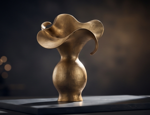 Jarrón Dorado Metálico Contemporáneo, Diseño Esculpido Único con Volantes, Maceta Alta para Decoración de Interiores de Sala de Estar, Suministro al por Mayor - Product Image 4