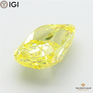Diamant de laboratoire CVD taille coussin, couleur jaune vif fantaisie, clarté VS2, 4,51 carats, avec certificat IGI, parfait pour une bague de rêve - Product Image 3