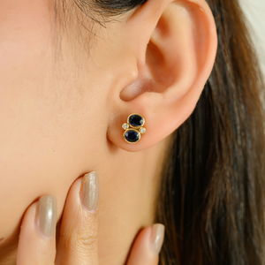 Boucles d'oreilles minimalistes en or jaune 18 carats massif pour femmes, serties de saphirs bleus ovales 4x6mm et de diamants, 100% authentiques, bijoux personnalisés. - Product Image 6