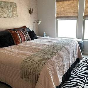 Luxury Solid Knitted Handmade Eco-Friendly Customizable Cotton Table Runner for Weddings Parties Home Hotel Use - Product Image 1