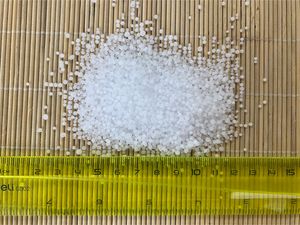 Engrais granulaire composé NPK VIETGRO Premium pour l'agriculture Nutrition économique pour de meilleurs rendements - Product Image 1