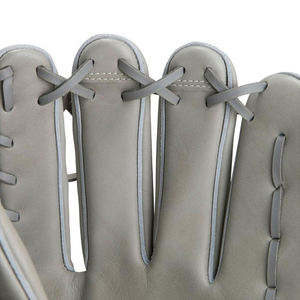 Guantes de Bateo Peak Form con Correa de Ajuste Rápido y Agarre Resistente a la Humedad para Concentración en el Día del Partido - Product Image 1