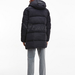 Nouvelle veste matelassée élégante pour homme, chaude et de haute qualité, idéale pour l'hiver et les activités de plein air. - Product Image 2