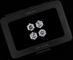 Diamantes cultivados en laboratorio con corte hexagonal de 4.0 mm, corte antiguo, corte único, color D, diamante perforado con láser para la elaboración de joyería. - Product Image 5