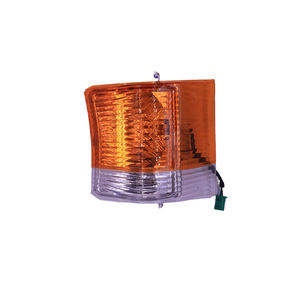 Faro Delantero Derecho con Intermitente, Fabricado en India, para Triciclos, Compatible con el Modelo RE, Exportado a Haití y El Salvador - Product Image 1