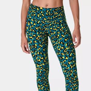 Leggings de yoga imprimé léopard en Spandex et Polyester, extensibles dans les quatre sens, taille élastique, design froncé aux fesses - Product Image 6