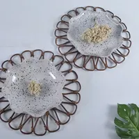 Napperon rond élégant en rotin à motif floral, tressé en forme de soleil, résistant à la chaleur, style rustique, pour restaurant gastronomique