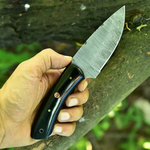 Couteau de chasse artisanal en acier Damas avec manche en bois personnalisé, couteau de camping d'extérieur, équipement de chasse, fabricant - Product Image 1