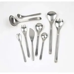 Ensemble de couverts en métal inoxydable, parfait pour la maison, la cuisine, les restaurants, les hôtels et les services de traiteur. - Product Image 1