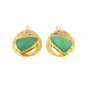 Par de Pendientes de Calcedonia Crisolita con Corte Trillón, de Latón Sólido con Baño de Oro de 18k, Componente de Joyería Hecho a Mano, Minimalista, con un Solo Engaste - Product Image 1
