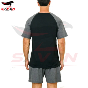 Conjunto de Verano de Alta Elasticidad, Camiseta de Manga Corta con Cuello Redondo y Bloques de Color Multicolor para Hombre, Conjunto de Camiseta y Pantalones Cortos para Usar en Verano - Product Image 4