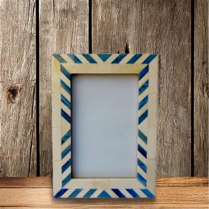 High Quality Modern Style MDF Wooden <b>Photo</b> Frame Decorative Resin Picture Frames for <b>Families</b> - Product Image 4