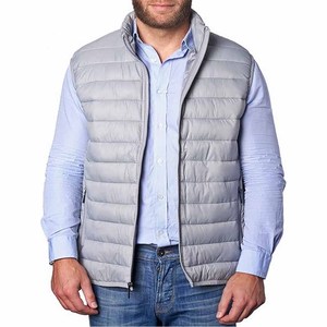 Chaqueta Acolchada Reversible Impermeable con Capucha de Stonefield Manufacturing, con Relleno Grueso de Algodón, 100% Nailon, Estilo Urbano - Product Image 1