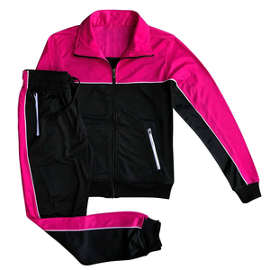 Survêtements à capuche pour femmes, style tendance, logo personnalisé, fabrication pakistanaise, séchage rapide, design 2 en 1, polyester/coton - Product Image 4
